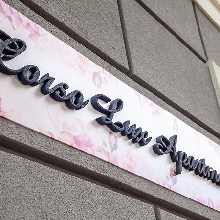 Corso Lux Apartman Gyula Esterno foto